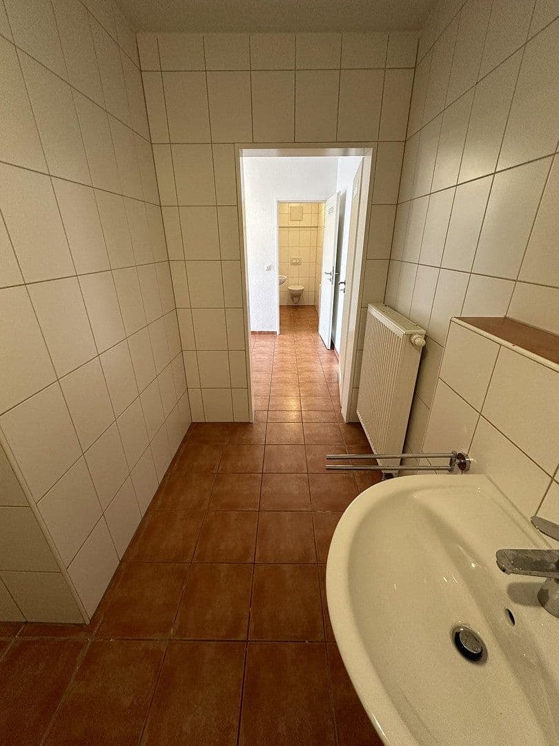 Predaj domu 2.459 m², pozemek 3.700 m², An der Landwehr 25, Bielefeld, Severné Porýnie - Westfálsko Predaj domu 2.459 m², pozemek 3.700 m², An der Landwehr 25, Bielefeld, Severné Porýnie - Westfálsko