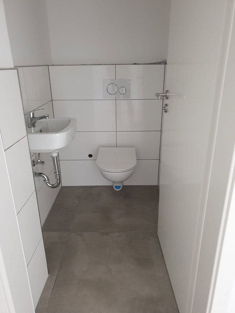 Prenájom bytu 4-izbový 113 m², Wöllstadt, Hesensko Prenájom bytu 4-izbový 113 m², Wöllstadt, Hesensko