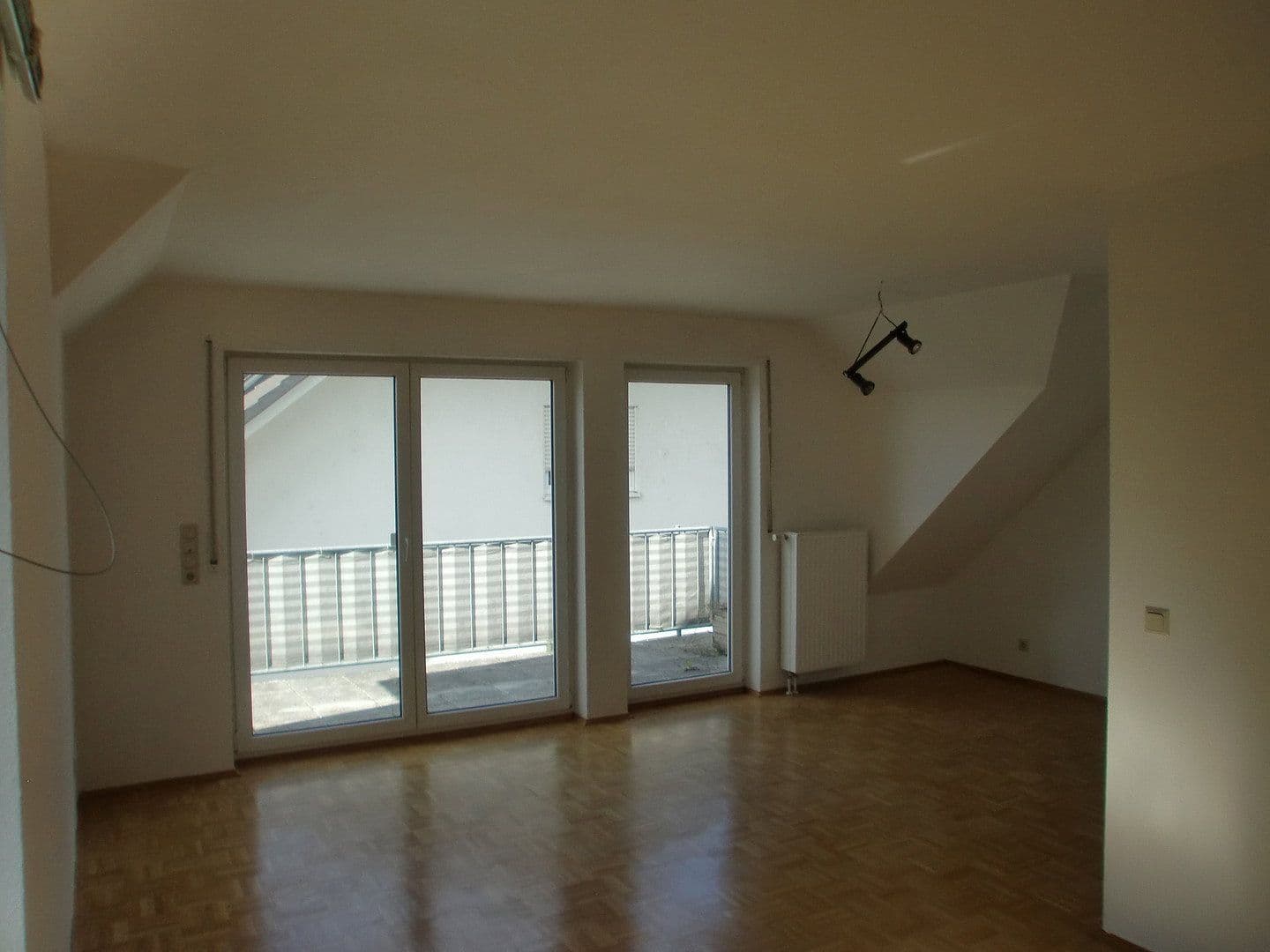 Prenájom bytu 2-izbový 65 m², Buchenstrasse 20, Hattersheim am Main, Hesensko Prenájom bytu 2-izbový 65 m², Buchenstrasse 20, Hattersheim am Main, Hesensko