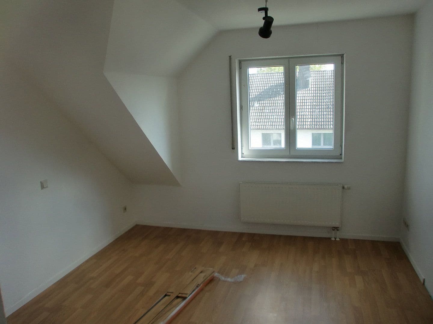Prenájom bytu 2-izbový 65 m², Buchenstrasse 20, Hattersheim am Main, Hesensko Prenájom bytu 2-izbový 65 m², Buchenstrasse 20, Hattersheim am Main, Hesensko