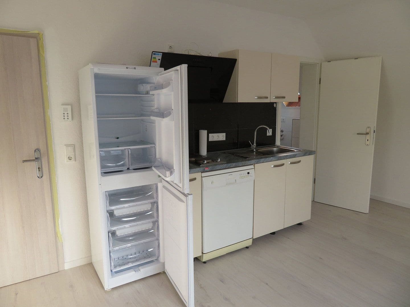 Prenájom bytu 1-izbový 30 m², Hetzerath, Porýnie-Falcko Prenájom bytu 1-izbový 30 m², Hetzerath, Porýnie-Falcko