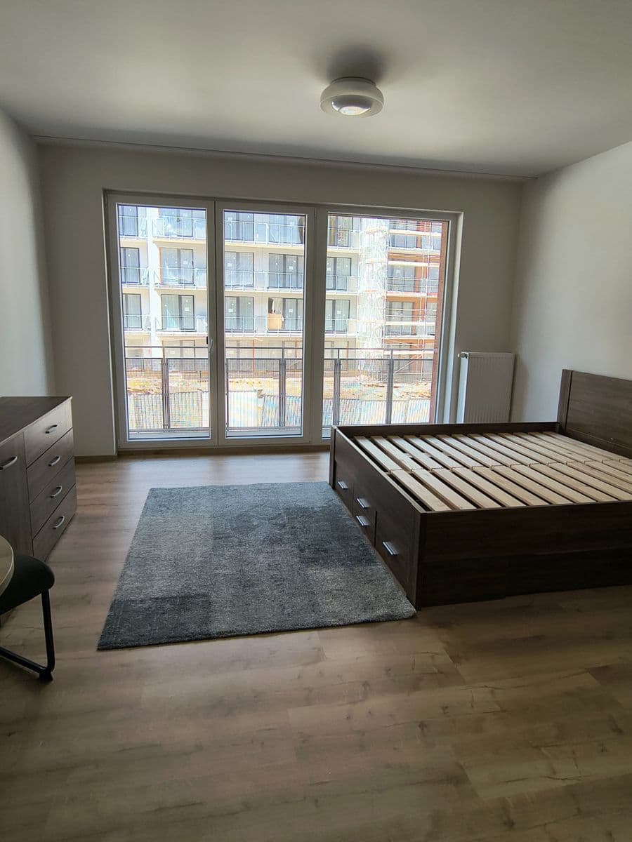 Prenájom bytu 1-izbový 37 m², Gerstelova, Praha, Praha Prenájom bytu 1-izbový 37 m², Gerstelova, Praha, Praha