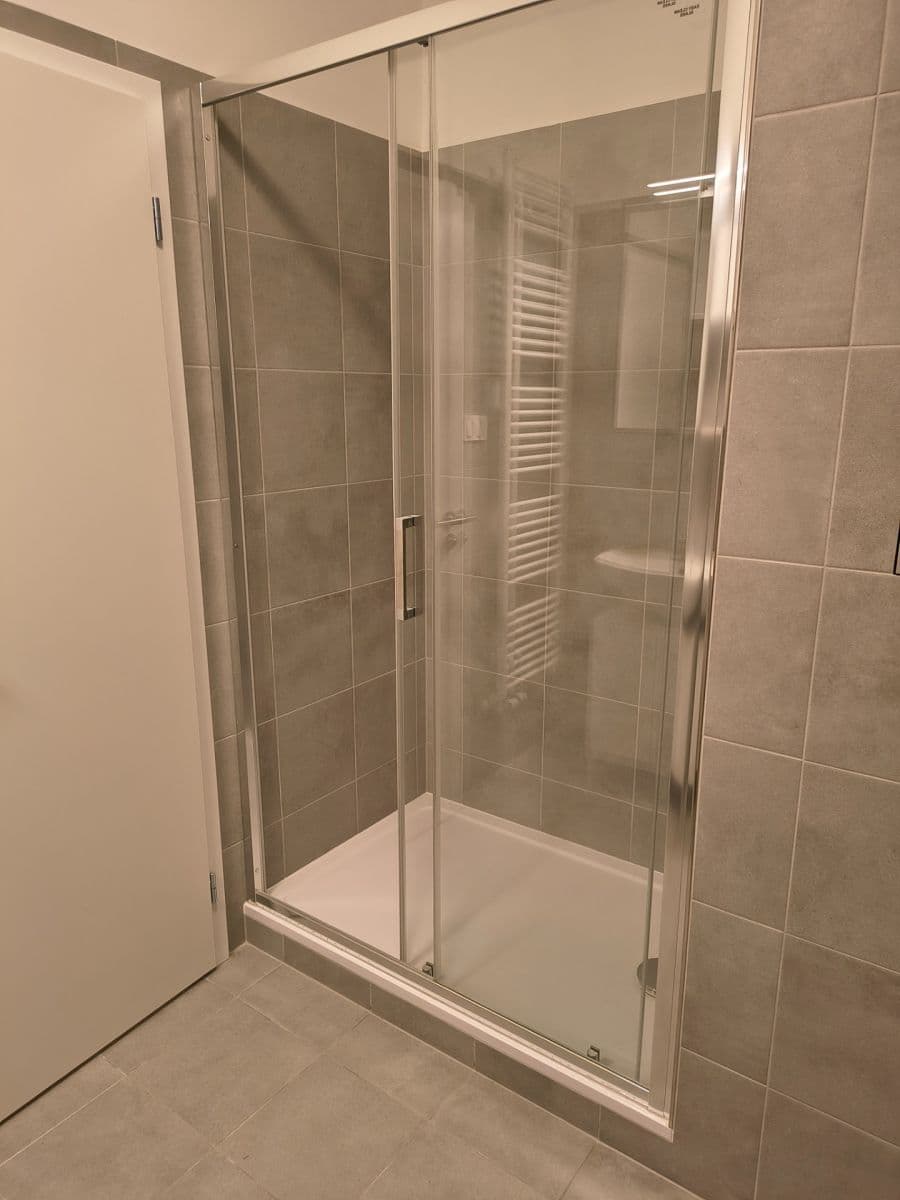 Prenájom bytu 1-izbový 37 m², Gerstelova, Praha, Praha Prenájom bytu 1-izbový 37 m², Gerstelova, Praha, Praha