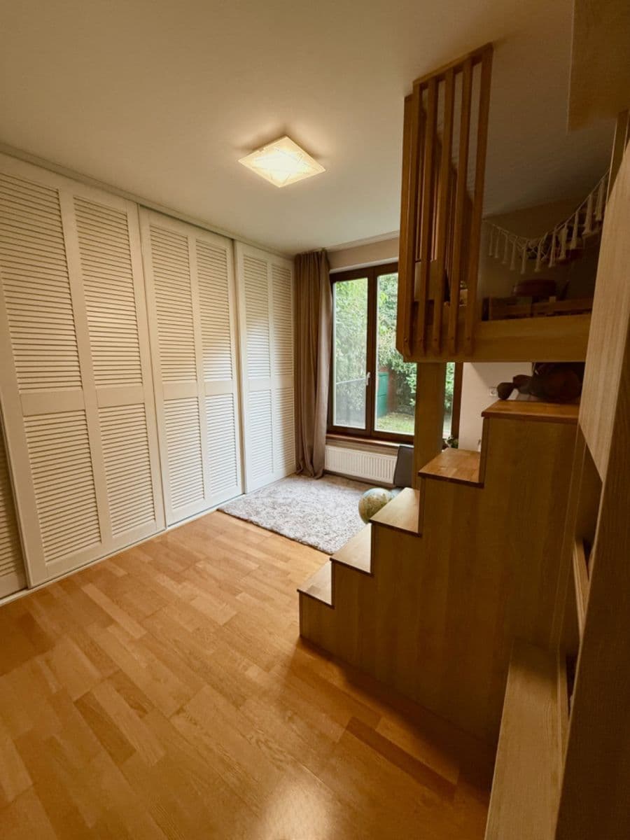 Prenájom bytu 3-izbový 70 m², Kamýcká, Praha, Praha Prenájom bytu 3-izbový 70 m², Kamýcká, Praha, Praha