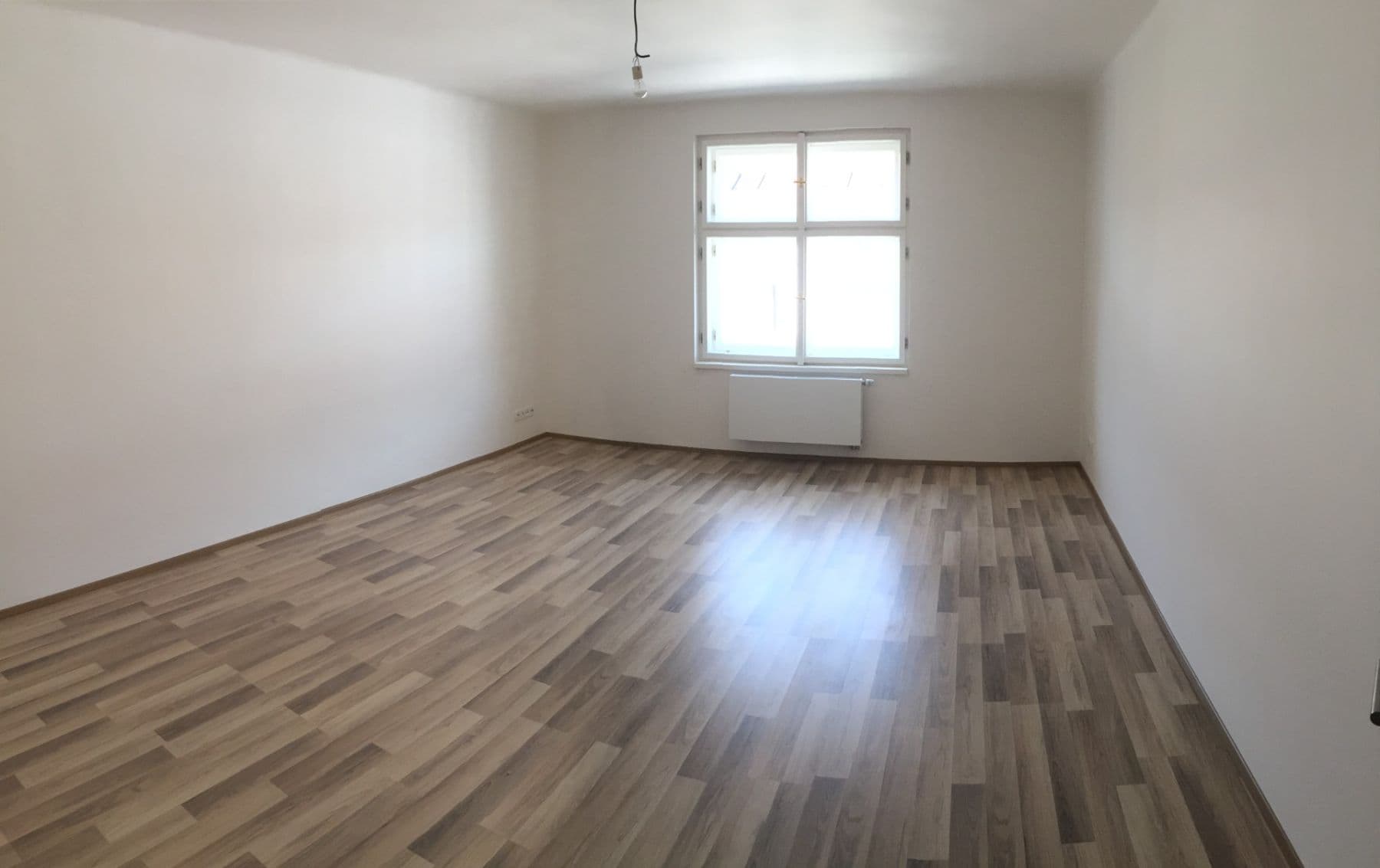 Prenájom bytu 3-izbový 84 m², Na Hutích, Praha, Praha Prenájom bytu 3-izbový 84 m², Na Hutích, Praha, Praha