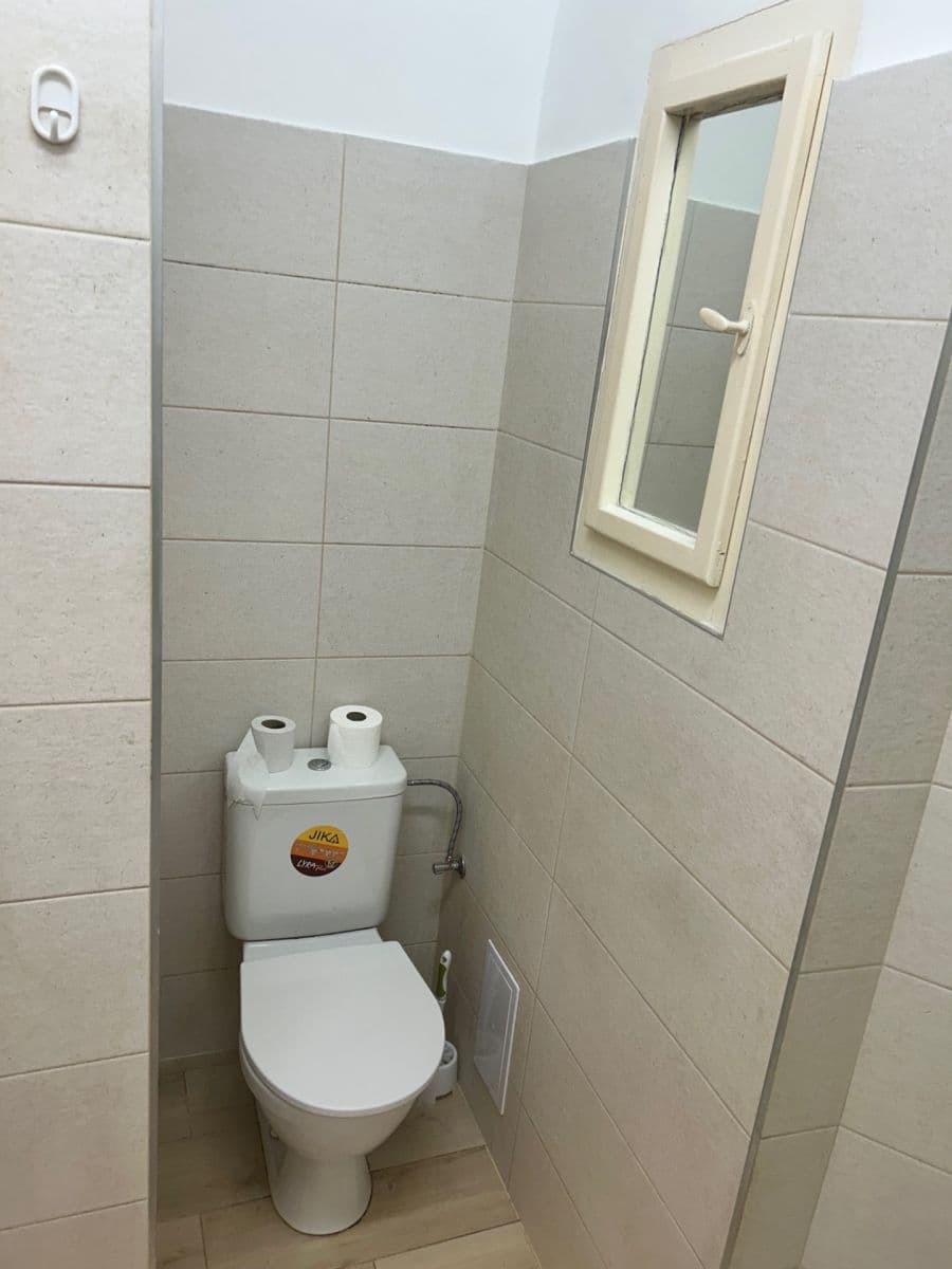 Prenájom bytu 1-izbový 45 m², V Nových Vokovicích, Praha, Praha Prenájom bytu 1-izbový 45 m², V Nových Vokovicích, Praha, Praha