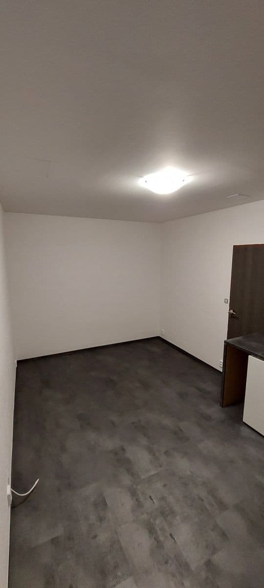Prenájom bytu 1-izbový 24 m², Votroubkova, Brno, Jihomoravský kraj Prenájom bytu 1-izbový 24 m², Votroubkova, Brno, Jihomoravský kraj