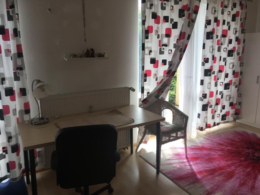 Prenájom bytu 1-izbový 36 m², Holubí, Praha, Praha Prenájom bytu 1-izbový 36 m², Holubí, Praha, Praha