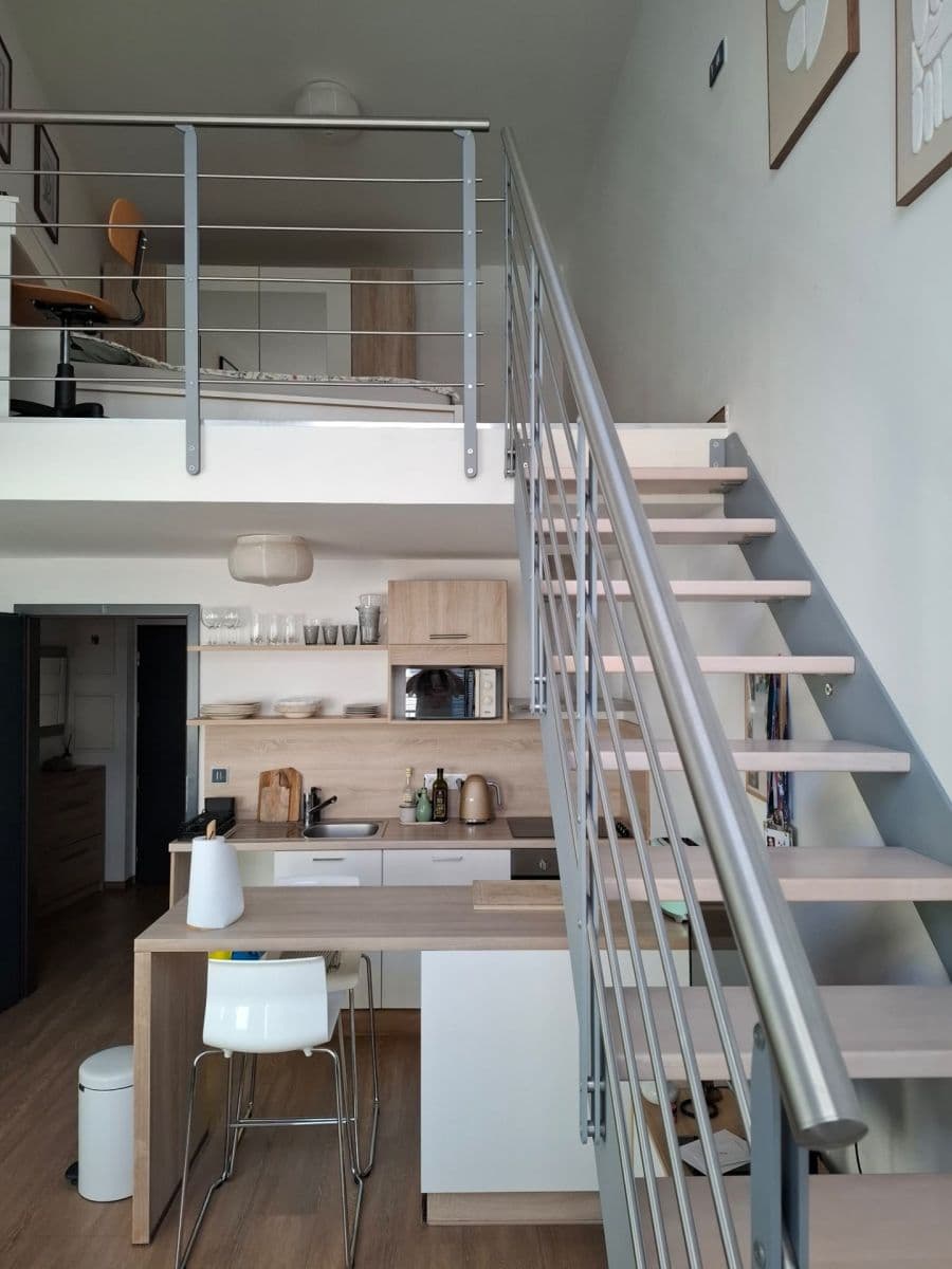 Prenájom bytu 2-izbový 48 m², U Libeňského pivovaru, Praha, Praha Prenájom bytu 2-izbový 48 m², U Libeňského pivovaru, Praha, Praha