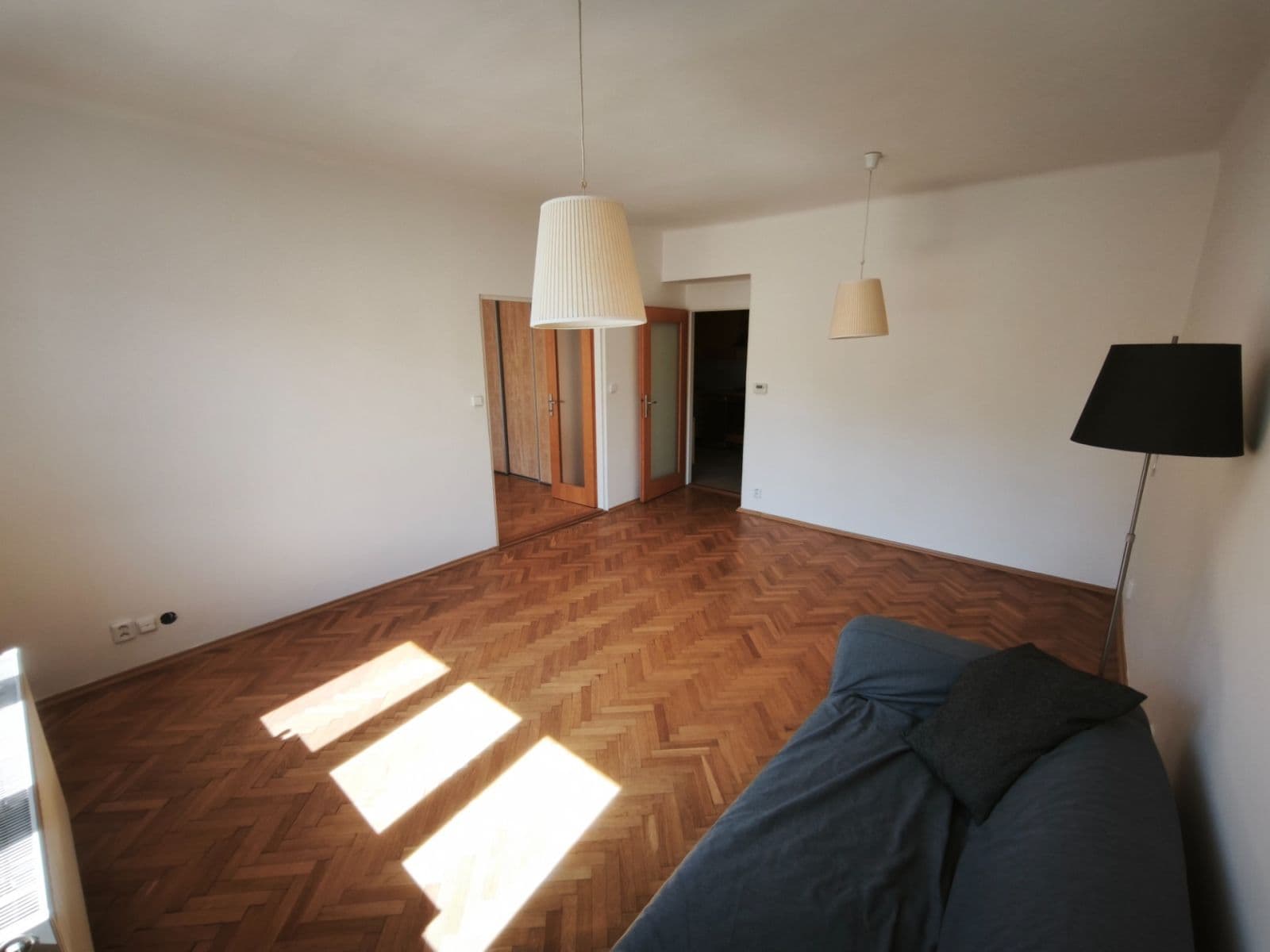Prenájom bytu 2-izbový 56 m², Krátký lán, Praha, Praha Prenájom bytu 2-izbový 56 m², Krátký lán, Praha, Praha