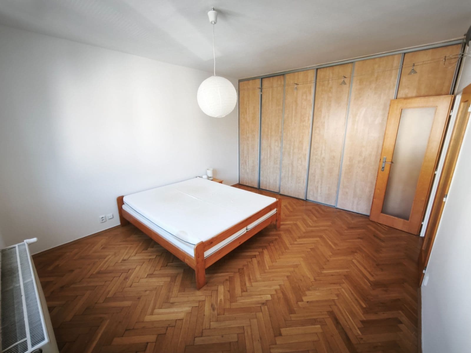 Prenájom bytu 2-izbový 56 m², Krátký lán, Praha, Praha Prenájom bytu 2-izbový 56 m², Krátký lán, Praha, Praha