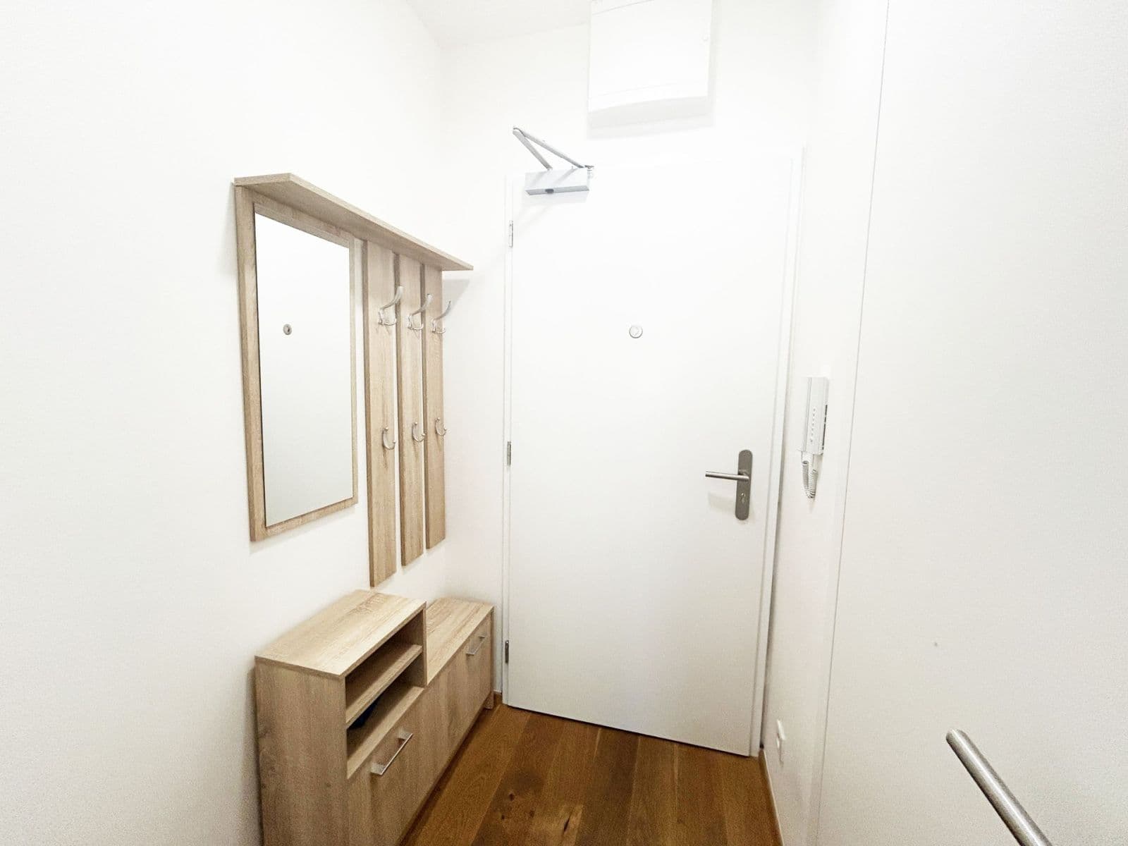 Prenájom bytu 1-izbový 20 m², Perucká, Praha, Praha Prenájom bytu 1-izbový 20 m², Perucká, Praha, Praha