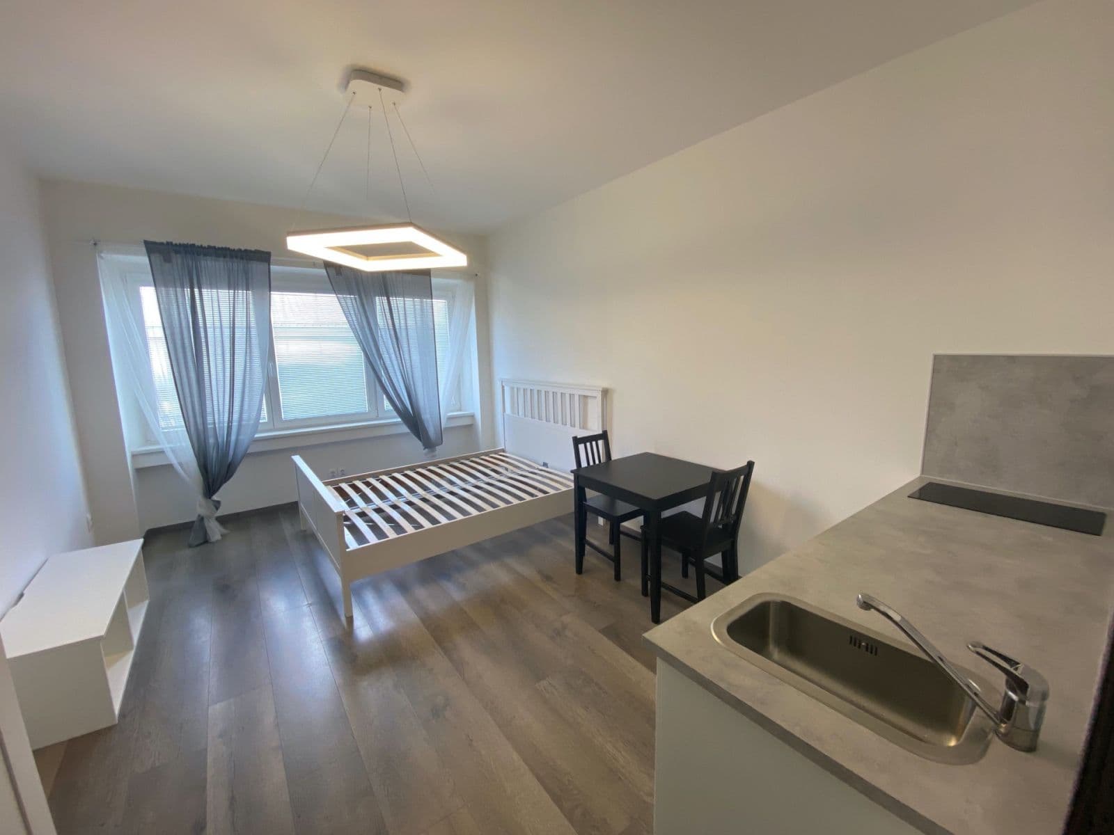 Prenájom bytu 1-izbový 22 m², Bozděchova, Praha, Praha Prenájom bytu 1-izbový 22 m², Bozděchova, Praha, Praha
