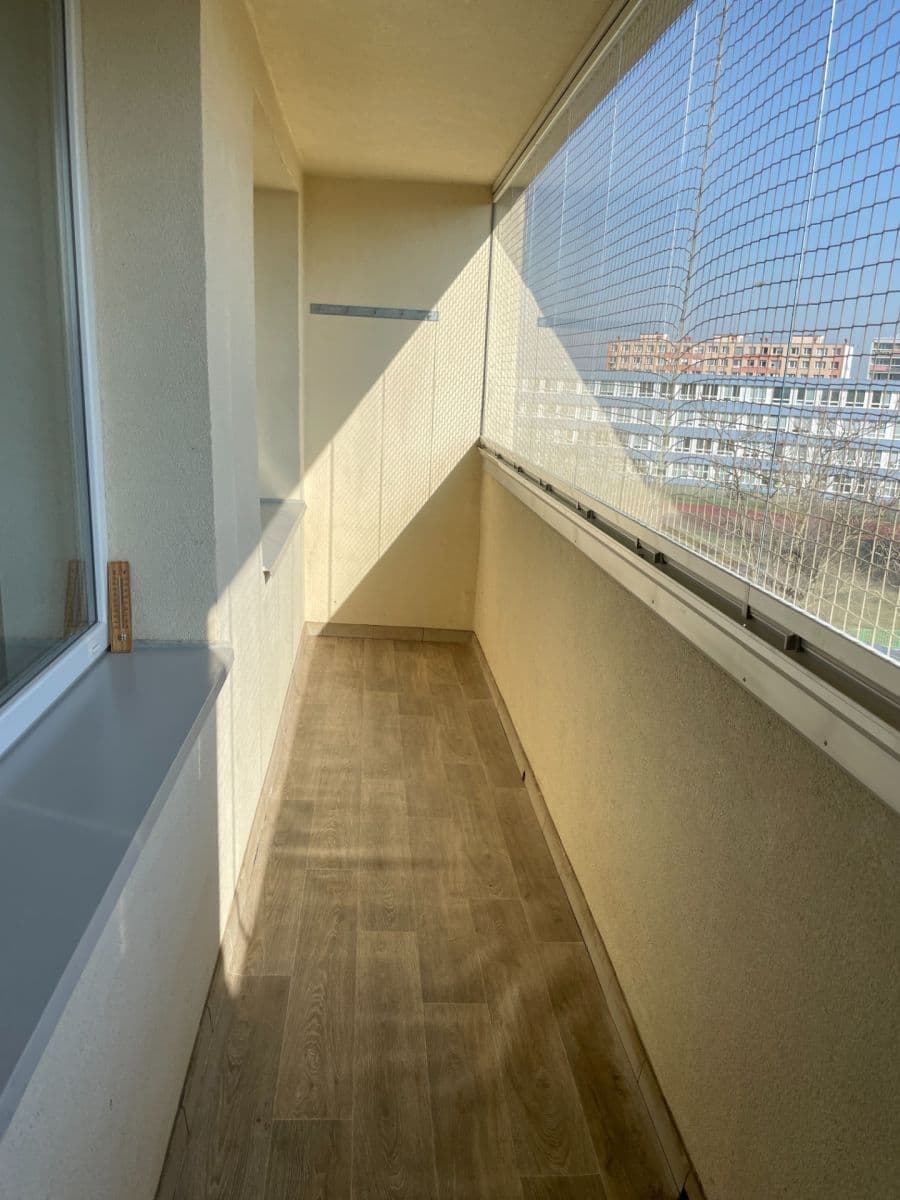 Prenájom bytu 3-izbový 70 m², Jílovská, Praha, Praha Prenájom bytu 3-izbový 70 m², Jílovská, Praha, Praha
