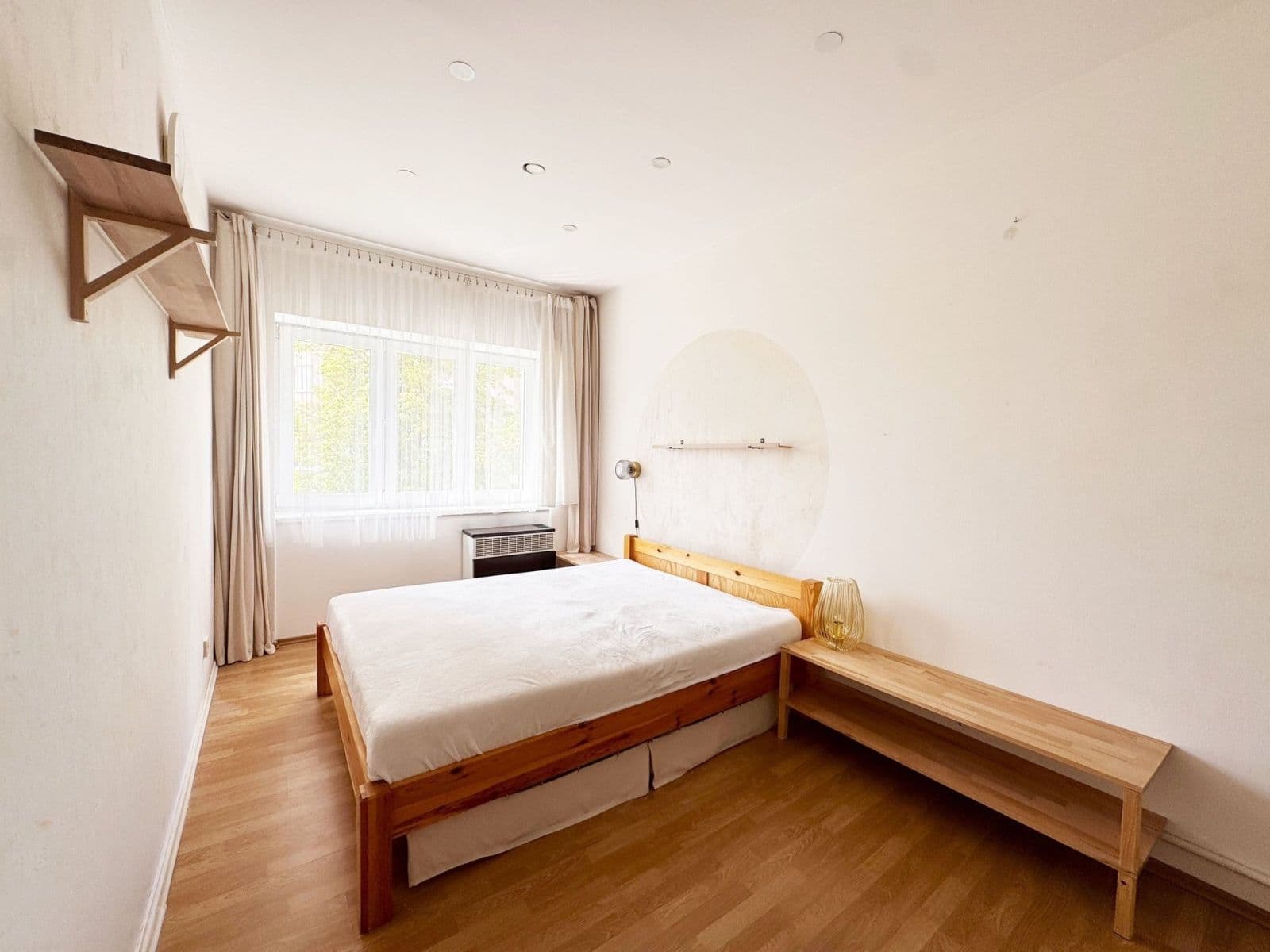 Prenájom bytu 2-izbový 47 m², Jihlavská, Praha, Praha Prenájom bytu 2-izbový 47 m², Jihlavská, Praha, Praha