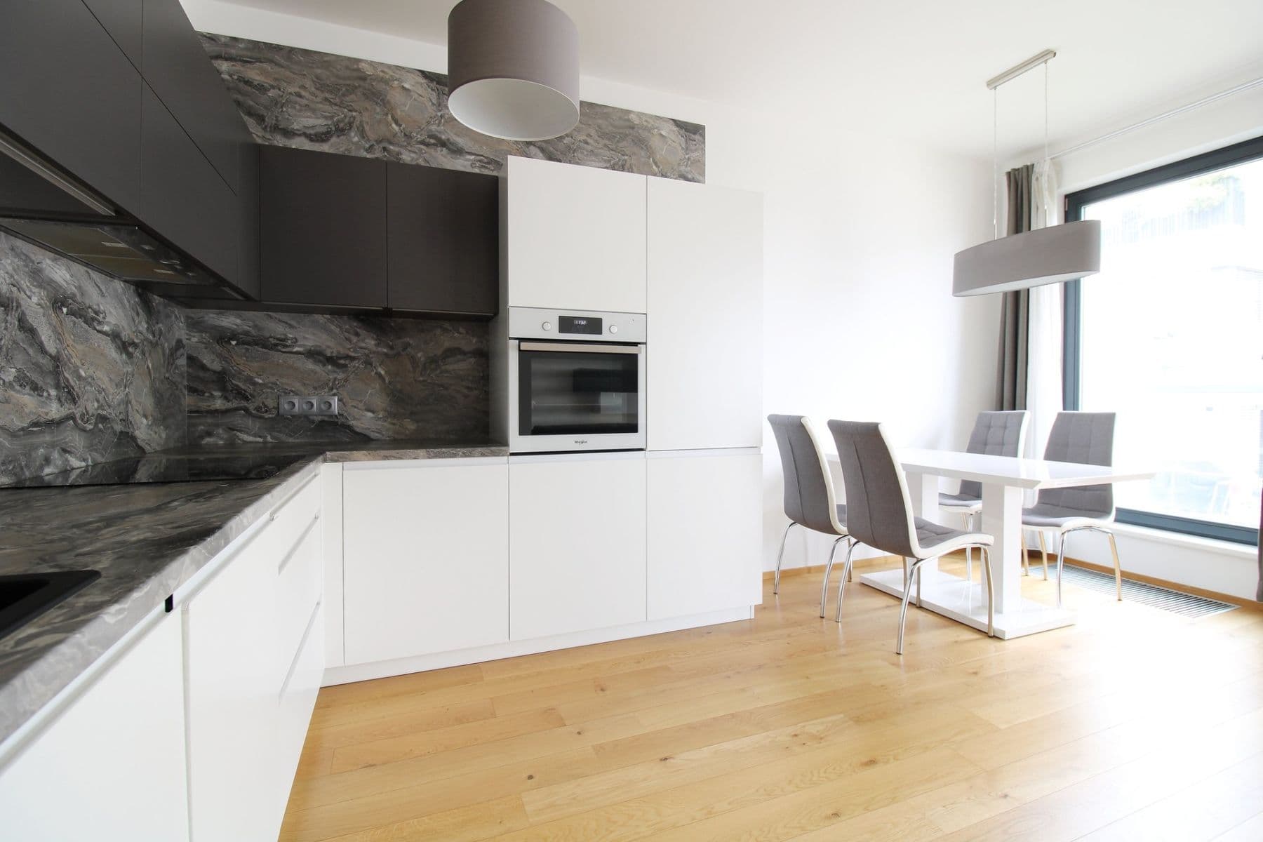 Prenájom bytu 2-izbový 69 m², Na pomezí, Praha, Praha Prenájom bytu 2-izbový 69 m², Na pomezí, Praha, Praha