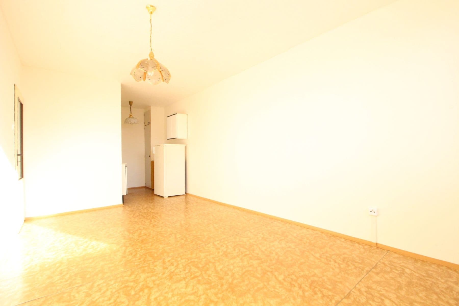 Prenájom bytu 2-izbový 43 m², Krouzova, Praha, Praha Prenájom bytu 2-izbový 43 m², Krouzova, Praha, Praha