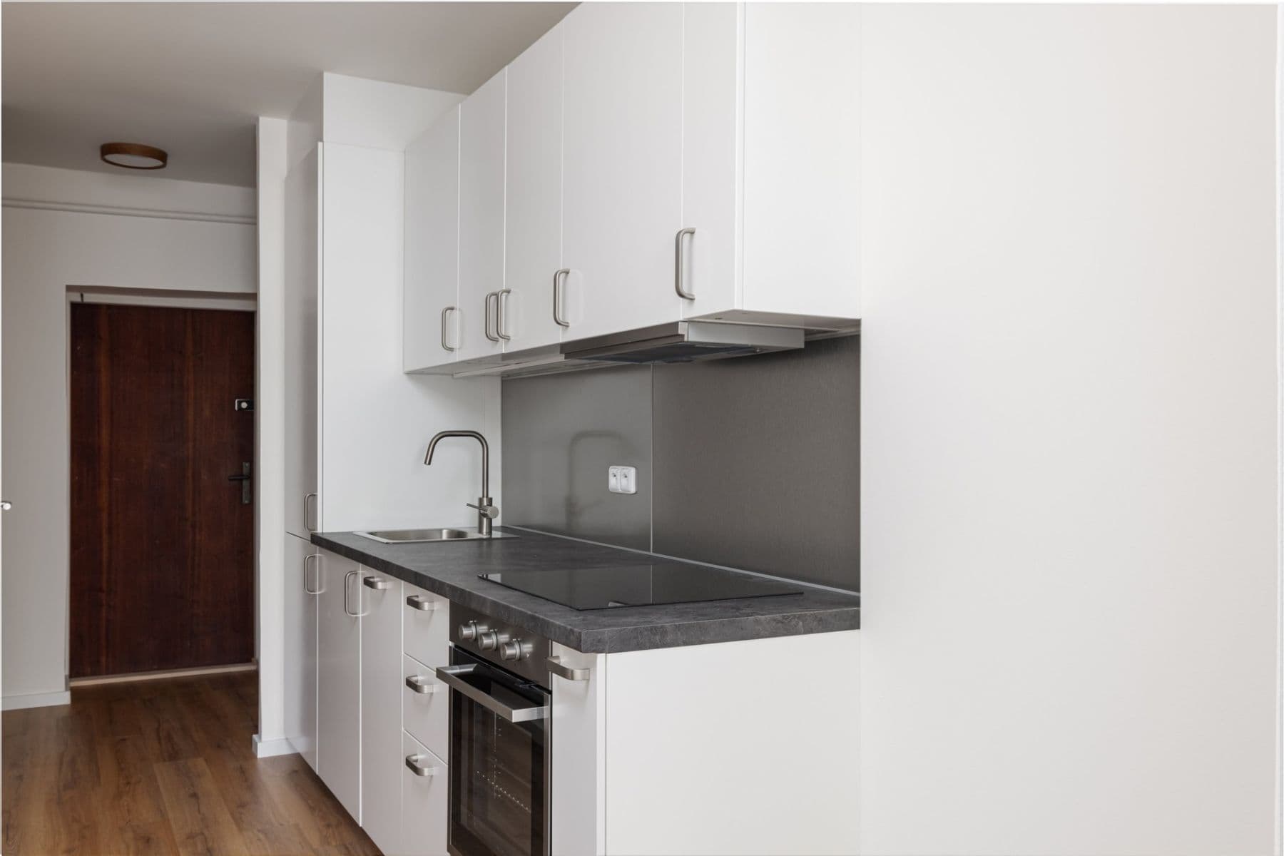 Prenájom bytu 1-izbový 43 m², Újezd, Praha, Praha Prenájom bytu 1-izbový 43 m², Újezd, Praha, Praha