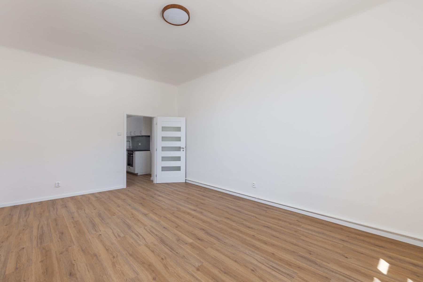 Prenájom bytu 1-izbový 43 m², Újezd, Praha, Praha Prenájom bytu 1-izbový 43 m², Újezd, Praha, Praha