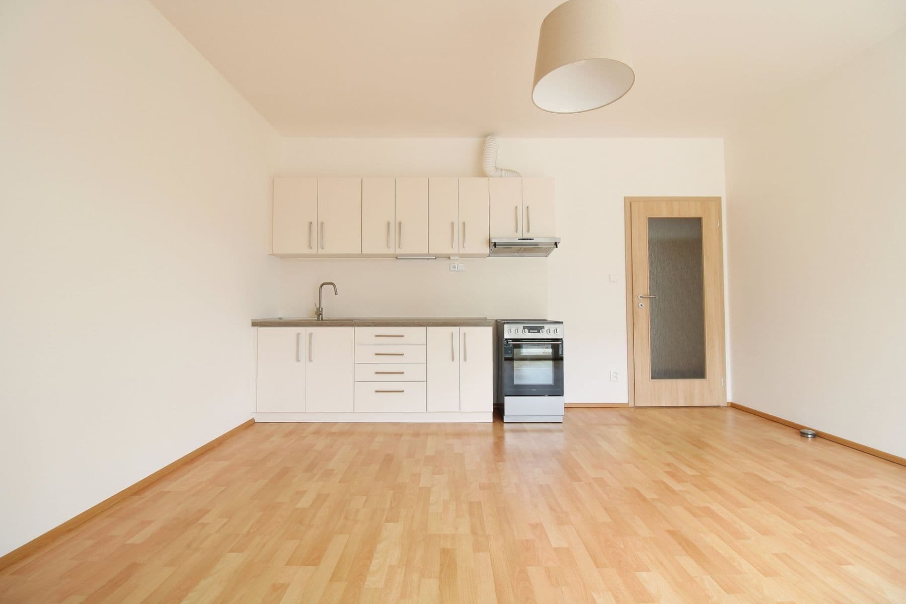 Prenájom bytu 2-izbový 52 m², Jaroslava Holečka, Kladno, Středočeský kraj Prenájom bytu 2-izbový 52 m², Jaroslava Holečka, Kladno, Středočeský kraj