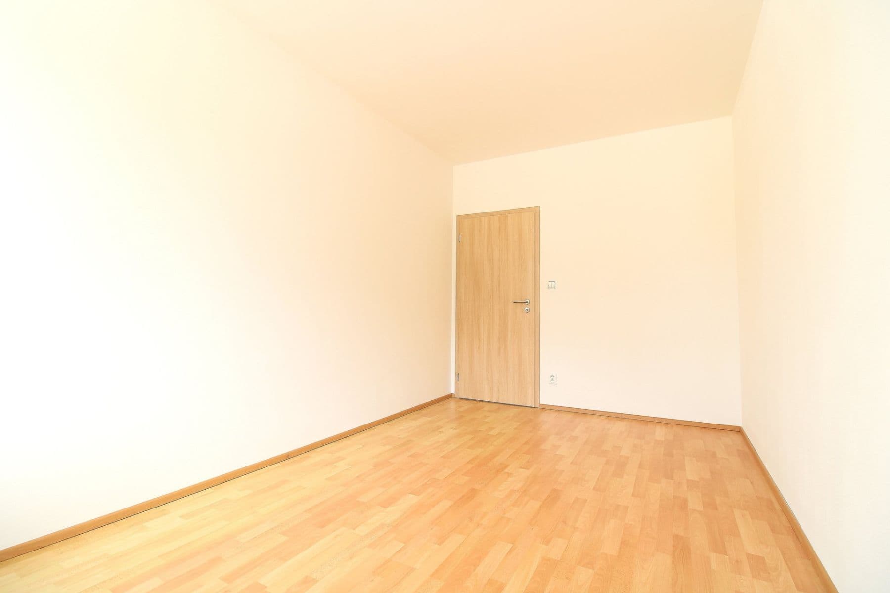 Prenájom bytu 2-izbový 52 m², Jaroslava Holečka, Kladno, Středočeský kraj Prenájom bytu 2-izbový 52 m², Jaroslava Holečka, Kladno, Středočeský kraj