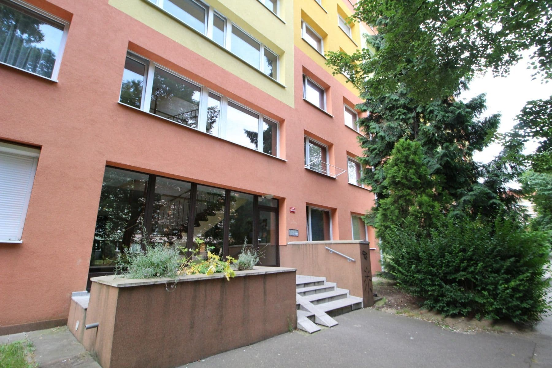 Prenájom bytu 2-izbový 41 m², Přímětická, Praha, Praha Prenájom bytu 2-izbový 41 m², Přímětická, Praha, Praha