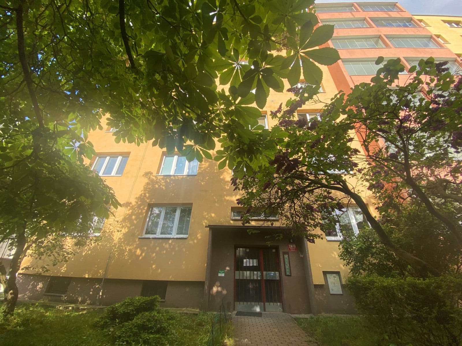Prenájom bytu 2-izbový 55 m², Hyacintová, Praha, Praha Prenájom bytu 2-izbový 55 m², Hyacintová, Praha, Praha