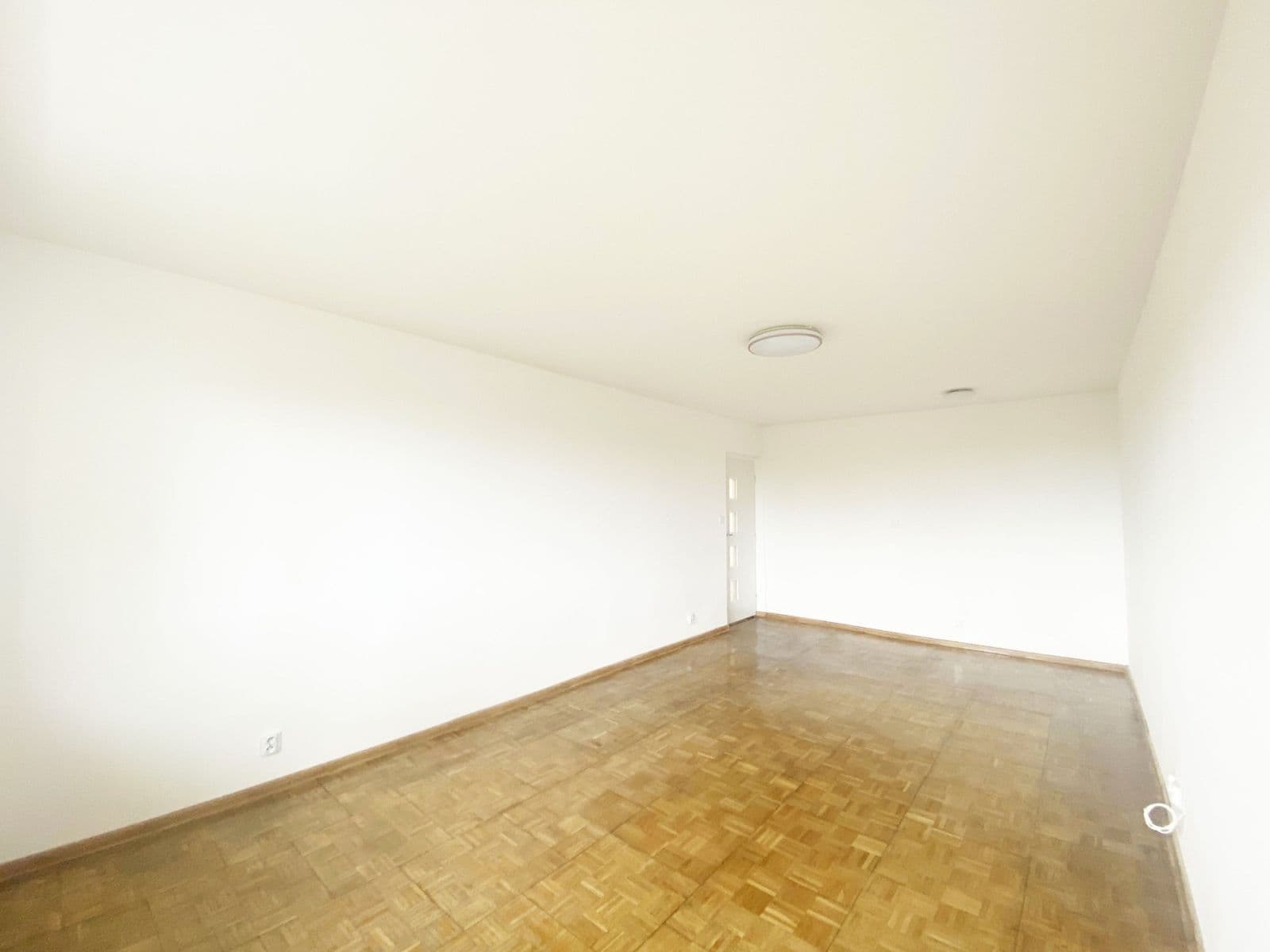 Prenájom bytu 2-izbový 55 m², Hyacintová, Praha, Praha Prenájom bytu 2-izbový 55 m², Hyacintová, Praha, Praha