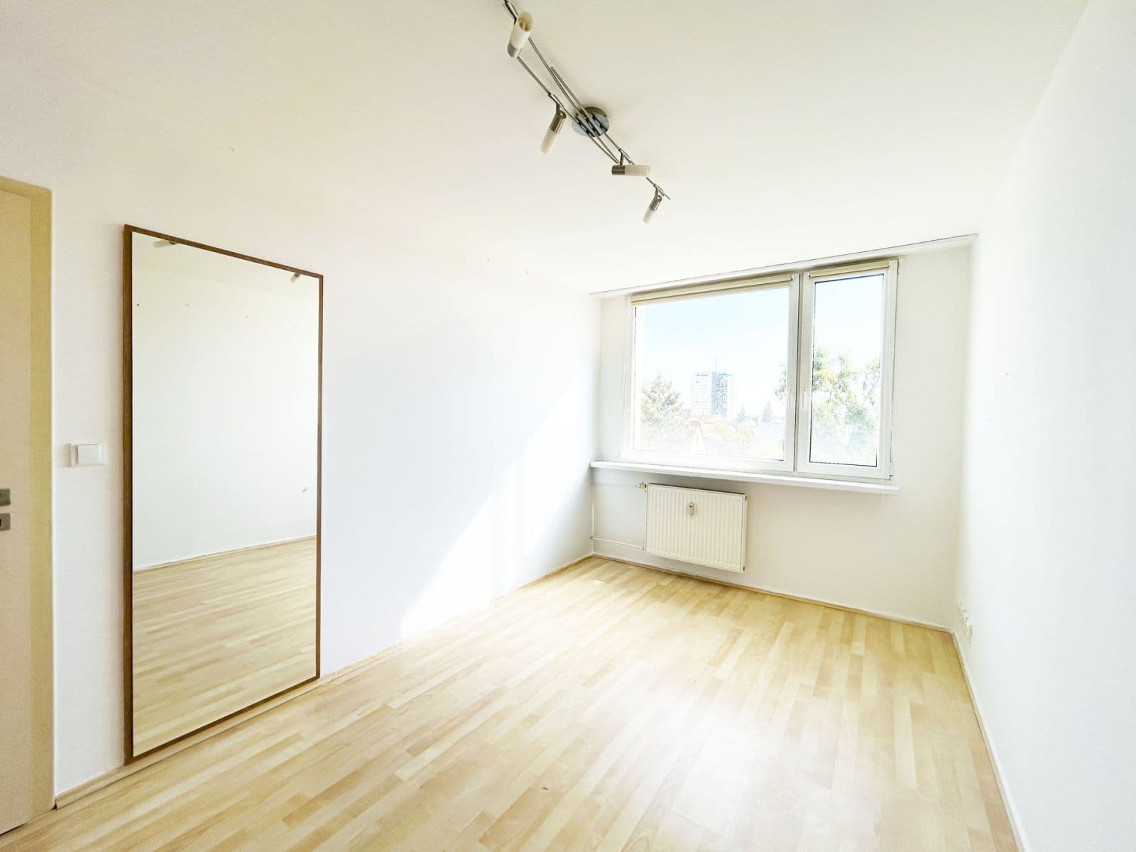 Prenájom bytu 3-izbový 78 m², Pšenčíkova, Praha, Praha Prenájom bytu 3-izbový 78 m², Pšenčíkova, Praha, Praha
