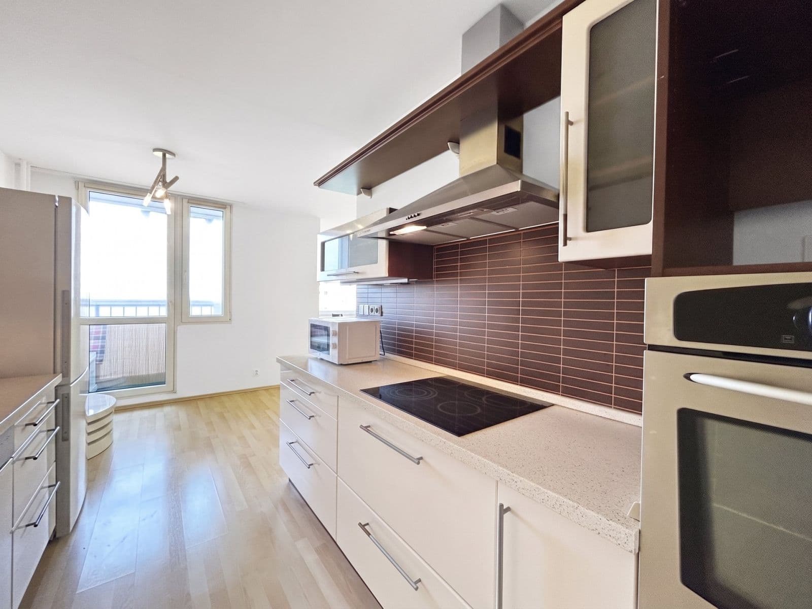 Prenájom bytu 3-izbový 78 m², Pšenčíkova, Praha, Praha Prenájom bytu 3-izbový 78 m², Pšenčíkova, Praha, Praha