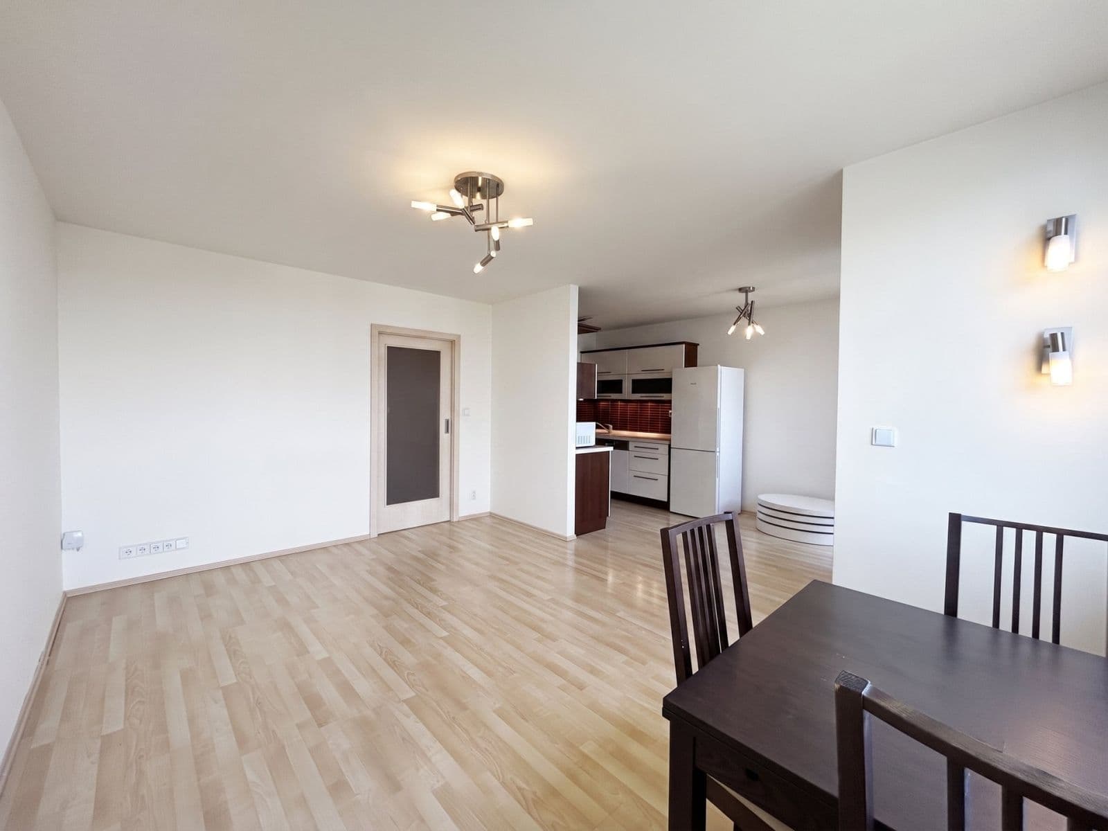 Prenájom bytu 3-izbový 78 m², Pšenčíkova, Praha, Praha Prenájom bytu 3-izbový 78 m², Pšenčíkova, Praha, Praha