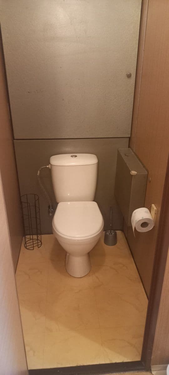 Prenájom bytu 2-izbový 43 m², Ostravská, Praha, Praha Prenájom bytu 2-izbový 43 m², Ostravská, Praha, Praha