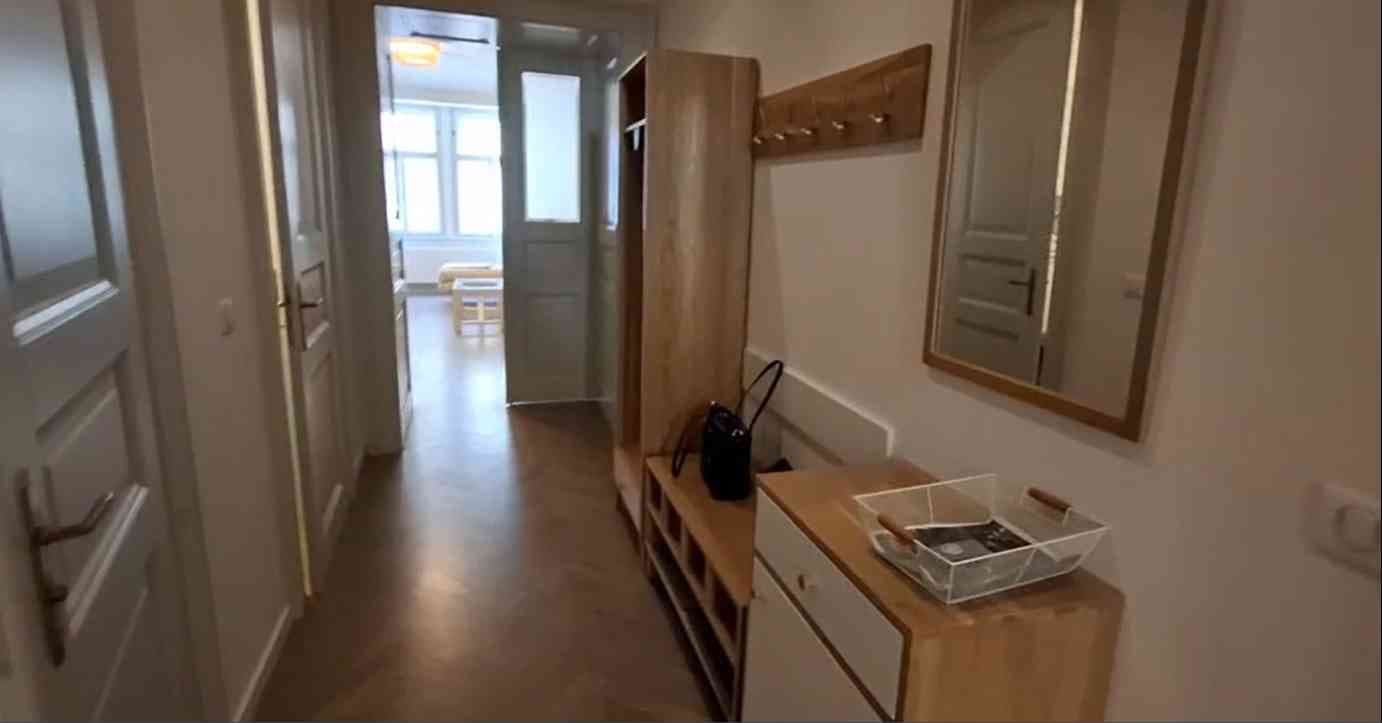 Prenájom bytu 2-izbový 74 m², Žatecká, Praha, Praha Prenájom bytu 2-izbový 74 m², Žatecká, Praha, Praha
