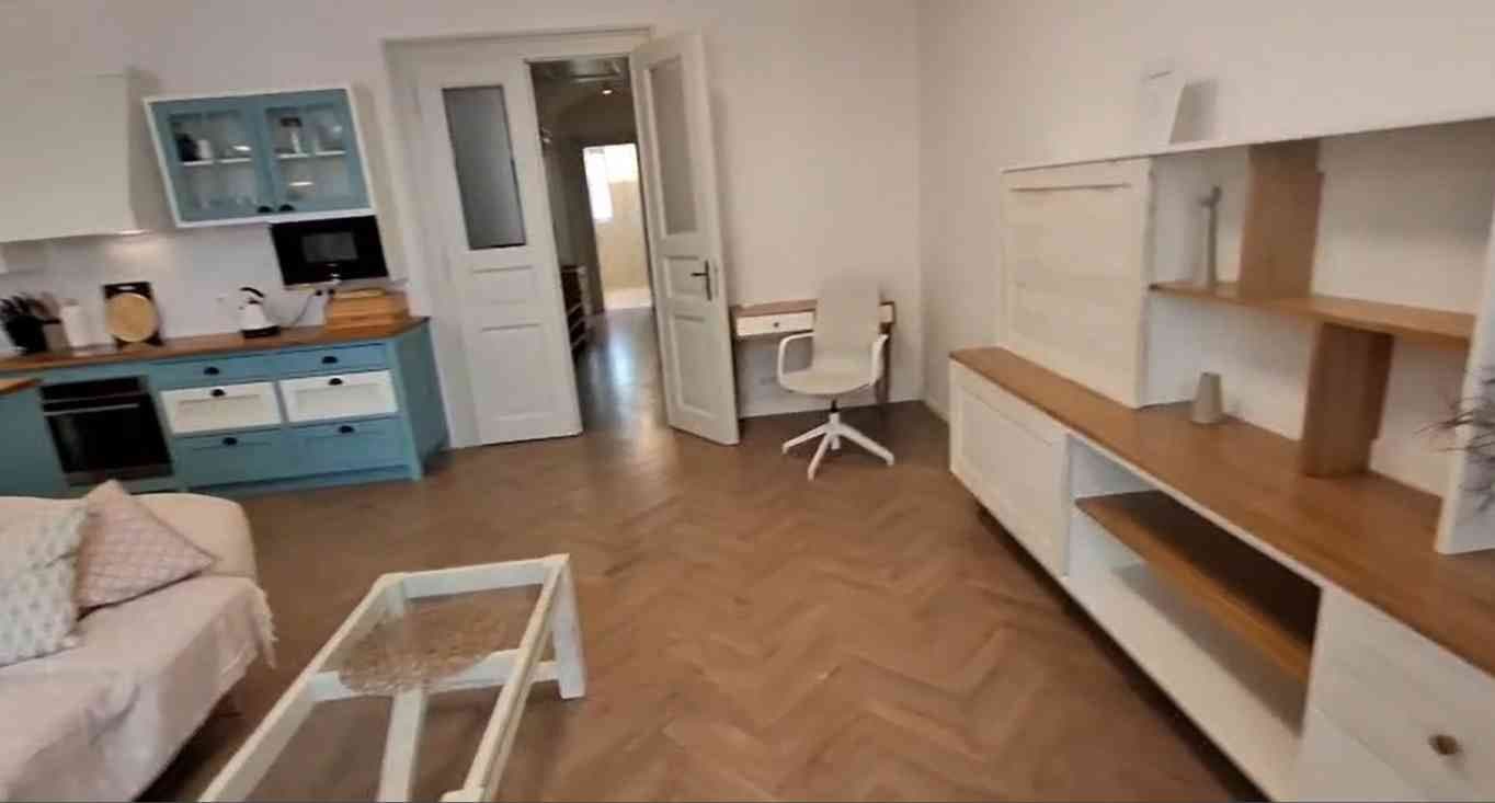 Prenájom bytu 2-izbový 74 m², Žatecká, Praha, Praha Prenájom bytu 2-izbový 74 m², Žatecká, Praha, Praha
