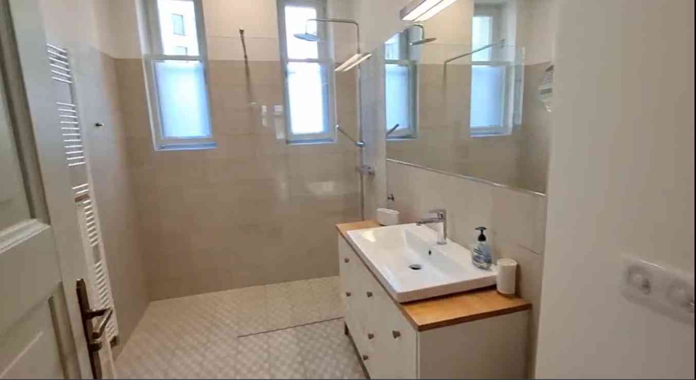 Prenájom bytu 2-izbový 74 m², Žatecká, Praha, Praha Prenájom bytu 2-izbový 74 m², Žatecká, Praha, Praha