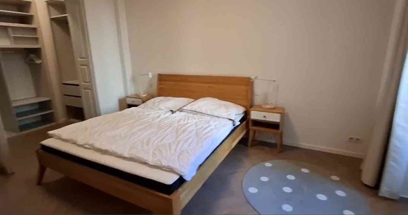 Prenájom bytu 2-izbový 74 m², Žatecká, Praha, Praha Prenájom bytu 2-izbový 74 m², Žatecká, Praha, Praha