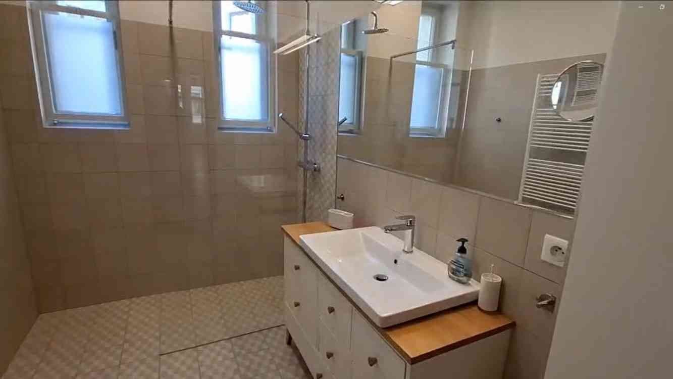 Prenájom bytu 2-izbový 74 m², Žatecká, Praha, Praha Prenájom bytu 2-izbový 74 m², Žatecká, Praha, Praha