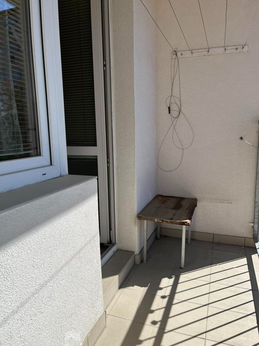 Predaj bytu 2-izbový 38 m², Okružní, Vsetín, Zlínský kraj Predaj bytu 2-izbový 38 m², Okružní, Vsetín, Zlínský kraj