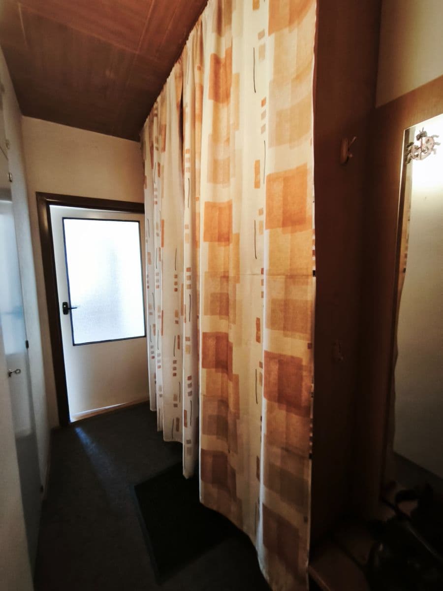 Predaj bytu 2-izbový 38 m², Okružní, Vsetín, Zlínský kraj Predaj bytu 2-izbový 38 m², Okružní, Vsetín, Zlínský kraj