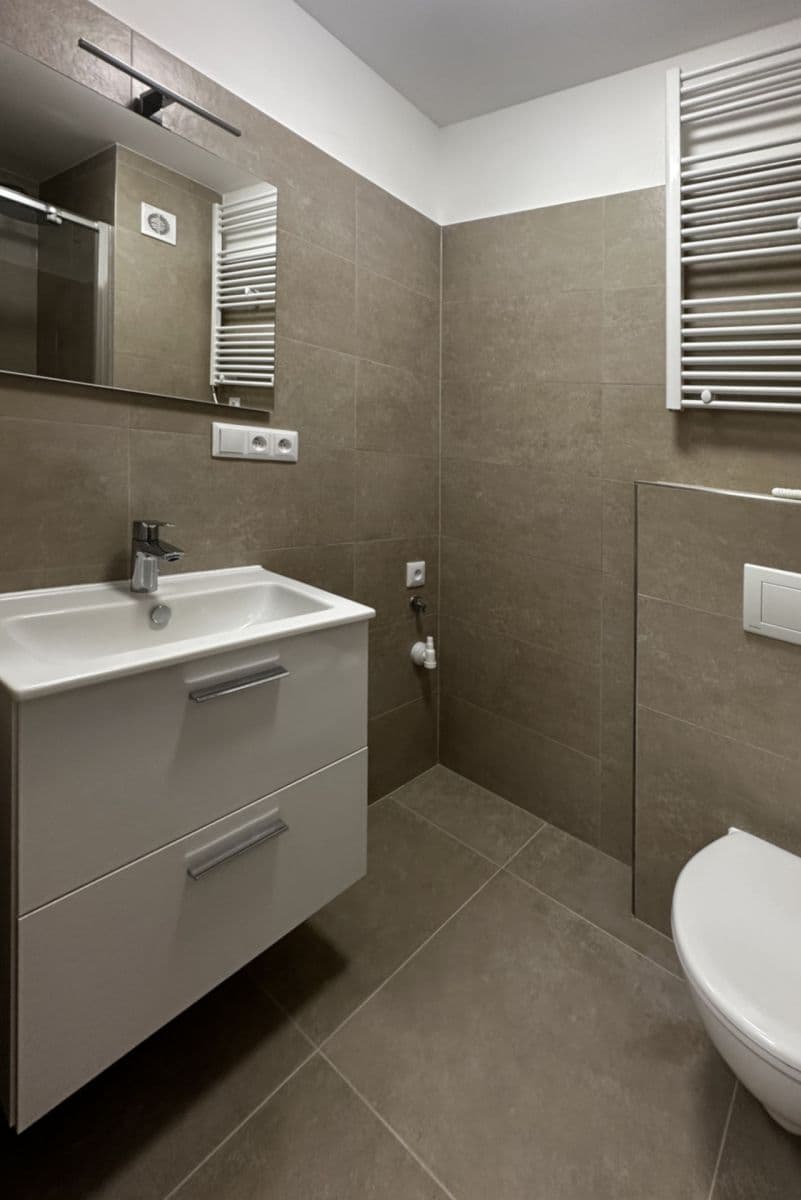 Prenájom bytu 2-izbový 55 m², Lumírova, Ostrava, Moravskoslezský kraj Prenájom bytu 2-izbový 55 m², Lumírova, Ostrava, Moravskoslezský kraj
