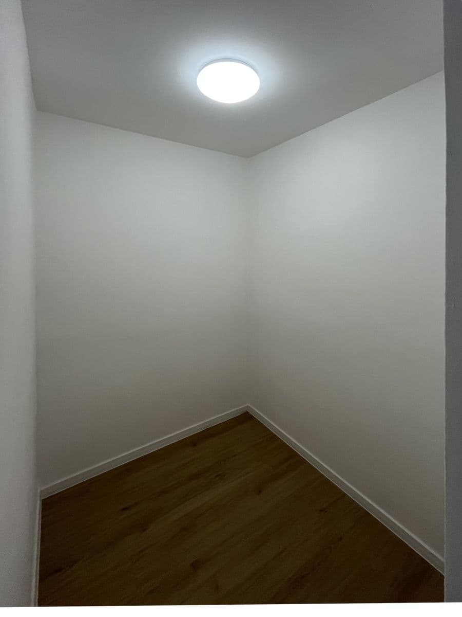 Prenájom bytu 2-izbový 55 m², Lumírova, Ostrava, Moravskoslezský kraj Prenájom bytu 2-izbový 55 m², Lumírova, Ostrava, Moravskoslezský kraj