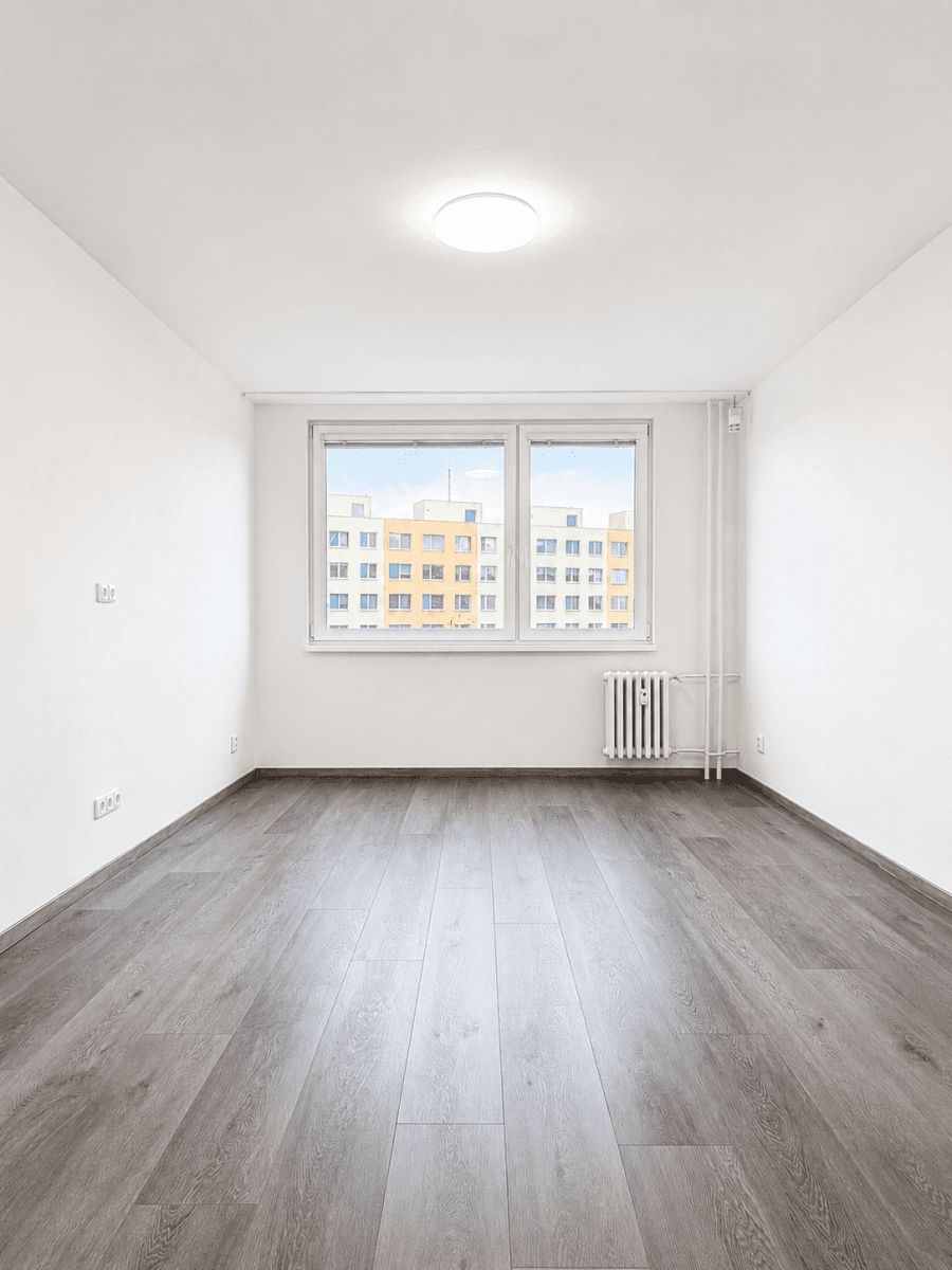 Prenájom bytu 3-izbový 67 m², Janovská, Praha, Praha Prenájom bytu 3-izbový 67 m², Janovská, Praha, Praha