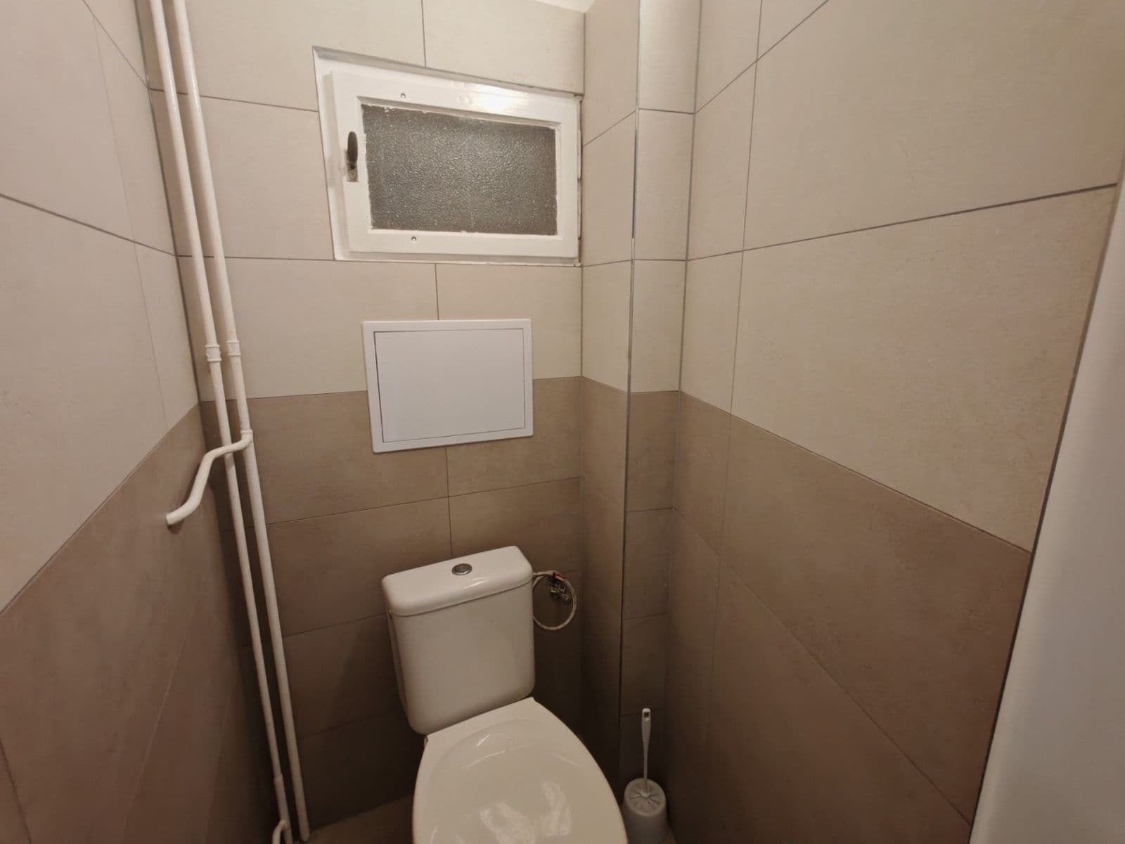 Prenájom bytu 2-izbový 50 m², U Elektrárny, Praha, Praha Prenájom bytu 2-izbový 50 m², U Elektrárny, Praha, Praha