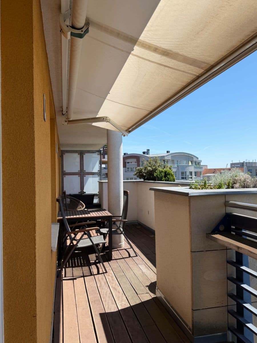 Prenájom bytu 2-izbový 50 m², Nepilova, Praha, Praha Prenájom bytu 2-izbový 50 m², Nepilova, Praha, Praha