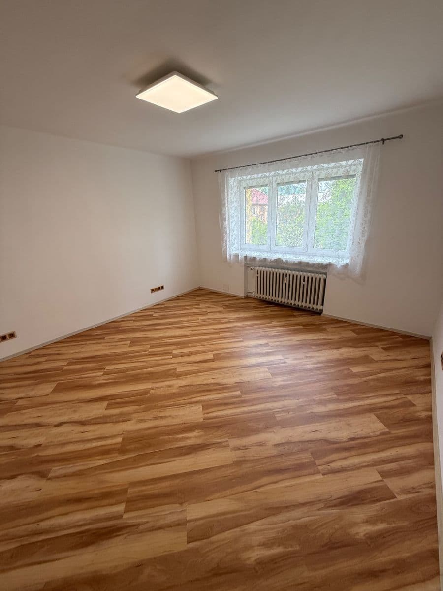Predaj bytu 1-izbový 23 m², Matouše Václavka, Vsetín, Zlínský kraj Predaj bytu 1-izbový 23 m², Matouše Václavka, Vsetín, Zlínský kraj