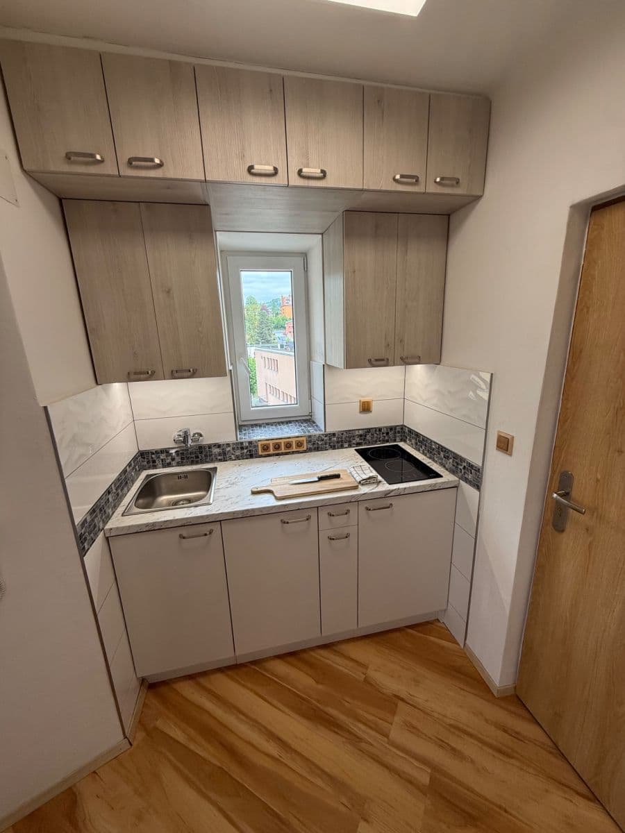 Predaj bytu 1-izbový 23 m², Matouše Václavka, Vsetín, Zlínský kraj Predaj bytu 1-izbový 23 m², Matouše Václavka, Vsetín, Zlínský kraj