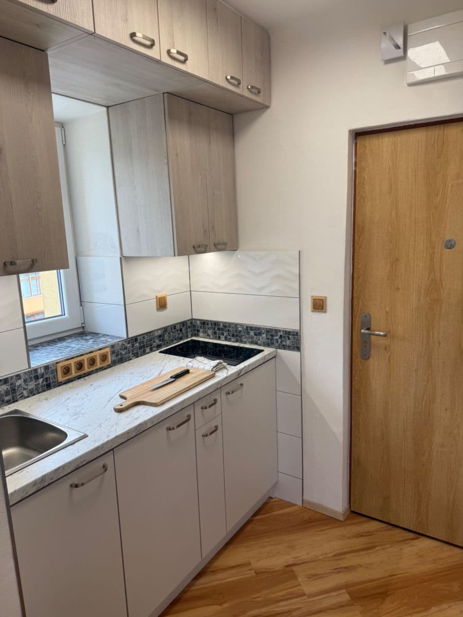 Predaj bytu 1-izbový 23 m², Matouše Václavka, Vsetín, Zlínský kraj Predaj bytu 1-izbový 23 m², Matouše Václavka, Vsetín, Zlínský kraj