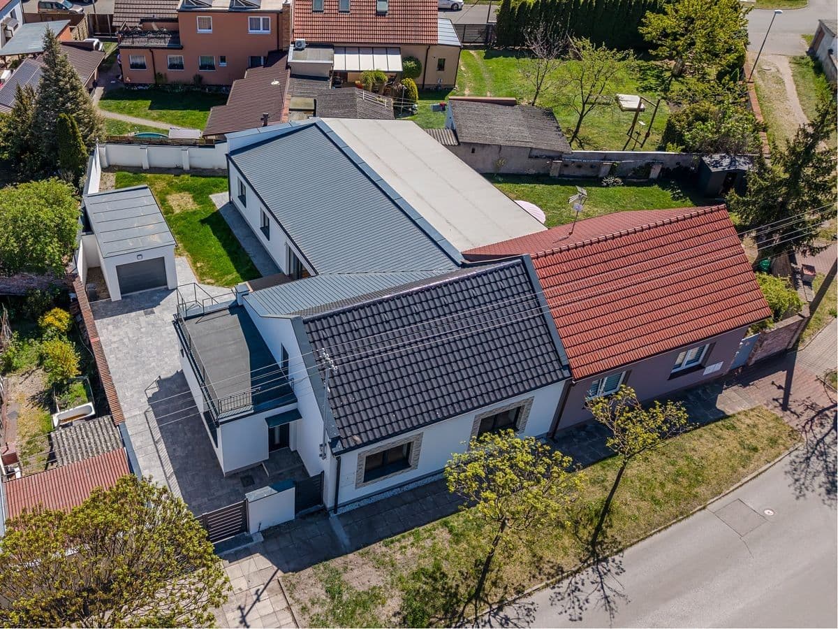 Predaj domu 141 m², pozemek 396 m², Kolínská, Kolín, Středočeský kraj Predaj domu 141 m², pozemek 396 m², Kolínská, Kolín, Středočeský kraj