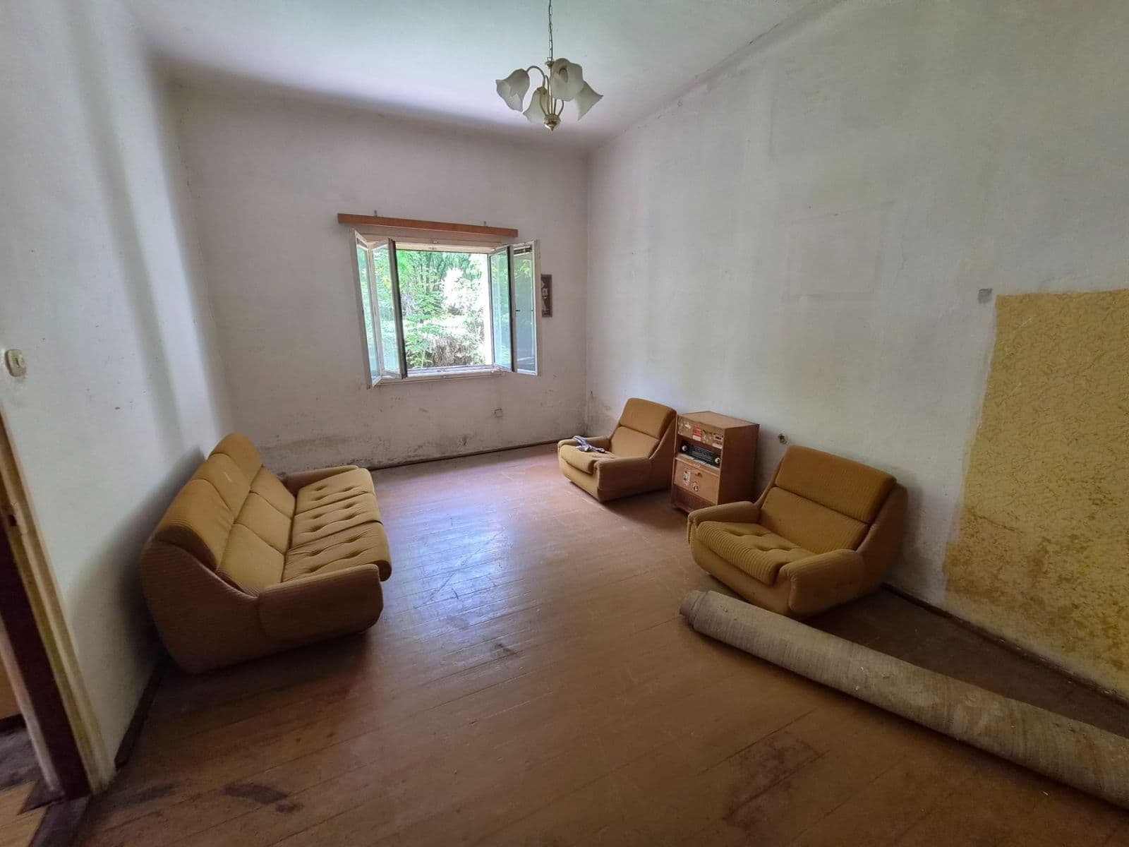 Predaj domu 140 m², pozemek 1.148 m², Mořina, Středočeský kraj Predaj domu 140 m², pozemek 1.148 m², Mořina, Středočeský kraj
