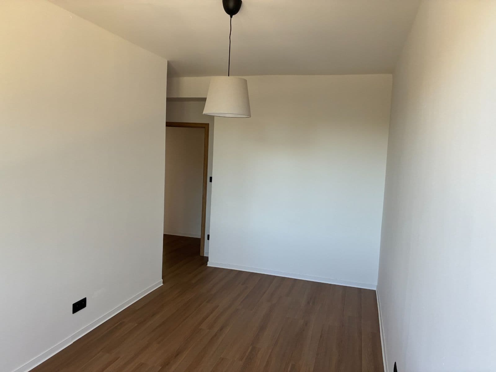 Prenájom bytu 3-izbový 62 m², Liberijská, Praha, Praha Prenájom bytu 3-izbový 62 m², Liberijská, Praha, Praha